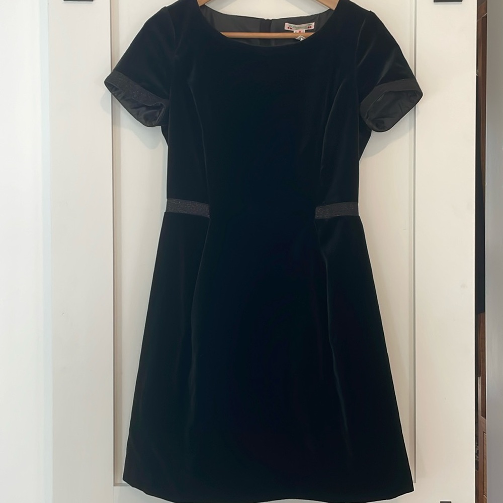 Bonpoint black velvet dress, size S-M, 4 US